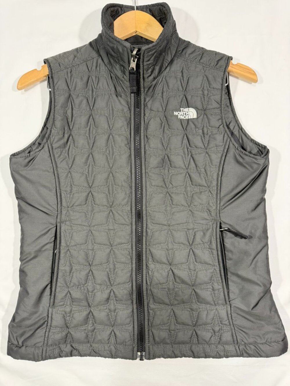 The North Face Women’s Small Gray Quilted Insulated Vest